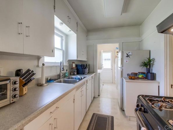 4217 21 3rd Avenue, San Diego CA 92103