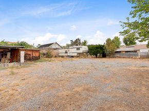 9620 Los Coches Road, Lakeside CA 92040