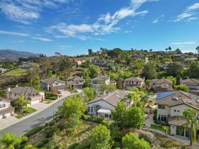 1052 Calle De Lepanto, Escondido CA 92025
