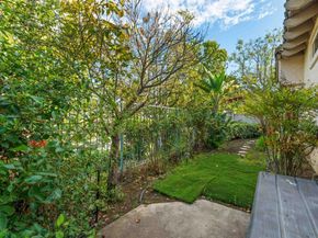 1052 Calle De Lepanto, Escondido CA 92025