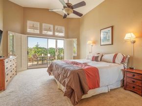 1052 Calle De Lepanto, Escondido CA 92025