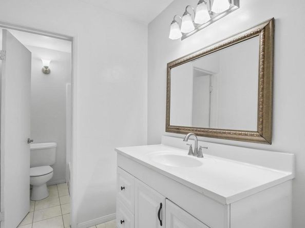 4891 Collwood Blvd B, San Diego CA 92115