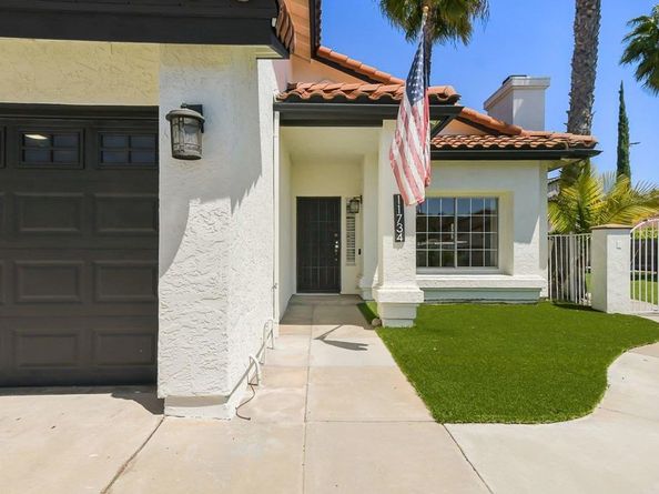 11734 Via Sefton, El Cajon CA 92019