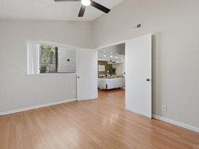 1832 Cottonwood Avenue, Carlsbad CA 92011