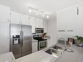 9209 Village Glen Drive 143, San Diego CA 92123