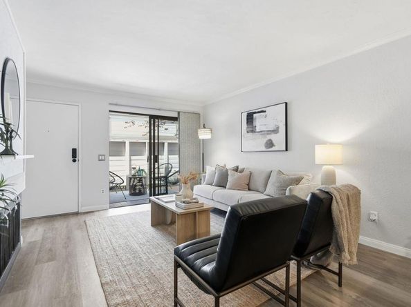 9209 Village Glen Drive 143, San Diego CA 92123