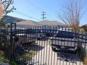 10811 S San Pedro Street, Los Angeles CA 90061