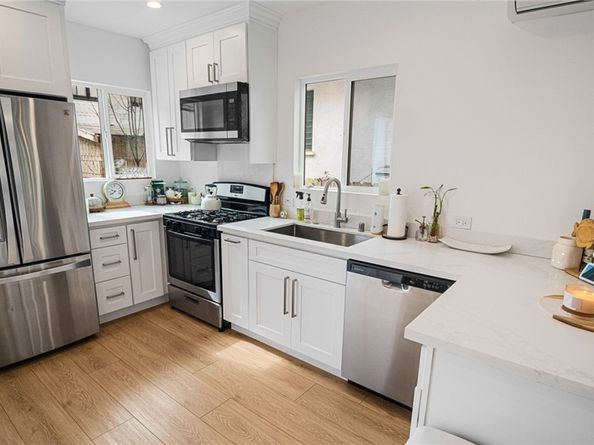 237 W 6th Street, Long Beach CA 90802