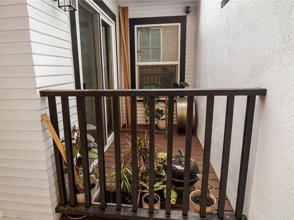 237 W 6th Street, Long Beach CA 90802