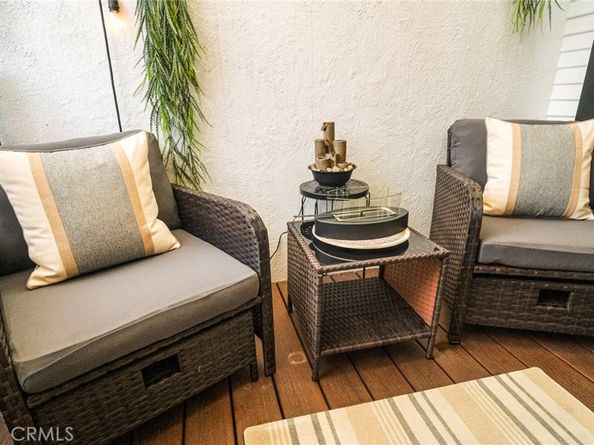 237 W 6th Street, Long Beach CA 90802