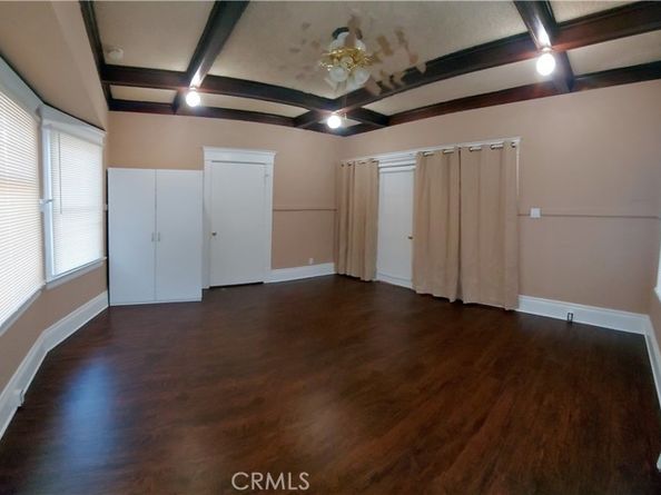 530 S Broadway, Santa Ana CA 92701