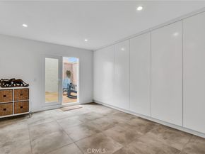 15 69th Place, Long Beach CA 90803