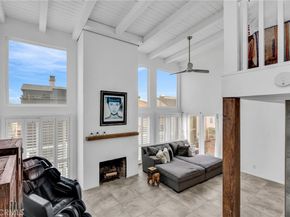 15 69th Place, Long Beach CA 90803