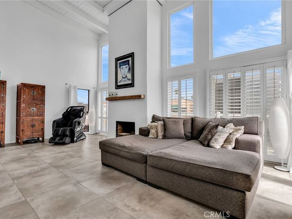 15 69th Place, Long Beach CA 90803