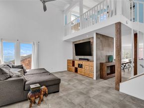 15 69th Place, Long Beach CA 90803