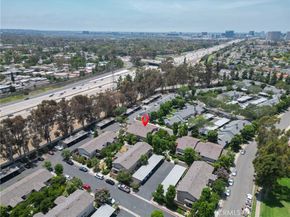 81 Rockwood 42, Irvine CA 92614