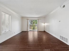 81 Rockwood 42, Irvine CA 92614