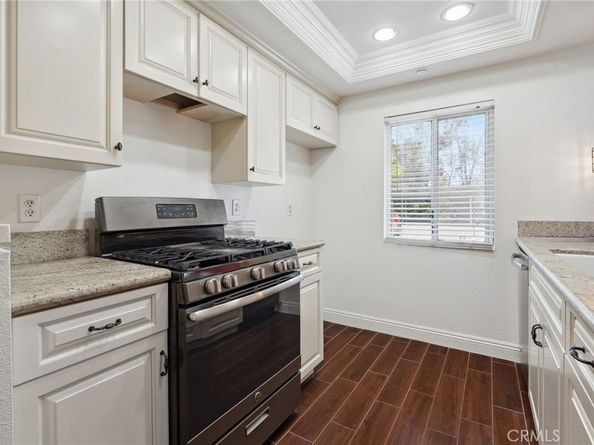 81 Rockwood 42, Irvine CA 92614