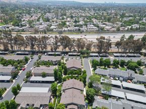 81 Rockwood 42, Irvine CA 92614