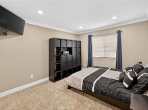 10 Calais, Irvine CA 92602