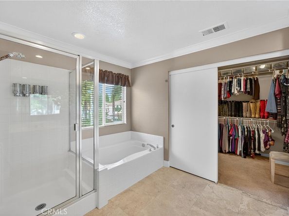 10 Calais, Irvine CA 92602