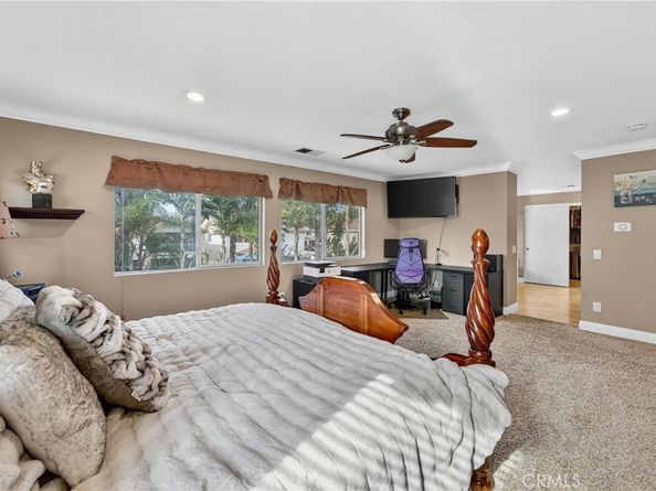 10 Calais, Irvine CA 92602