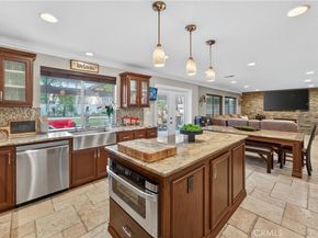 10 Calais, Irvine CA 92602