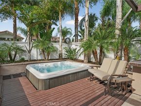 10 Calais, Irvine CA 92602