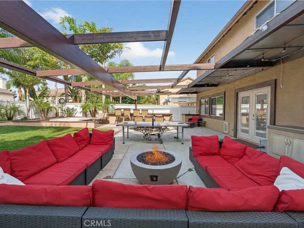 10 Calais, Irvine CA 92602