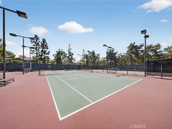 10 Calais, Irvine CA 92602
