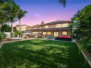 10 Calais, Irvine CA 92602