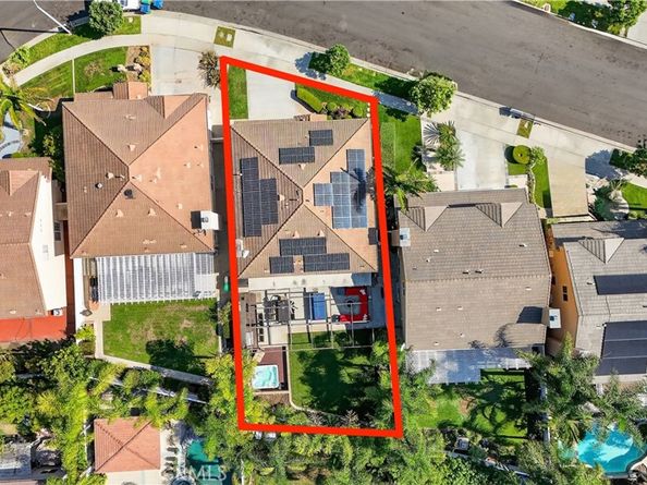 10 Calais, Irvine CA 92602