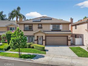 10 Calais, Irvine CA 92602