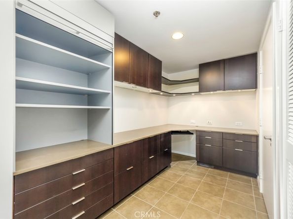 411 W Seaside Way 703, Long Beach CA 90802