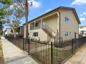 943 N Washington Place 4, Long Beach CA 90813