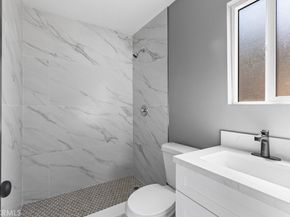 943 N Washington Place 4, Long Beach CA 90813