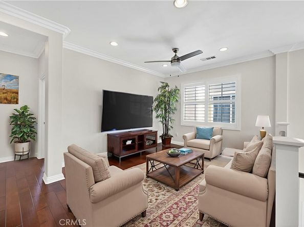 1030 Palmetto Way, Costa Mesa CA 92626