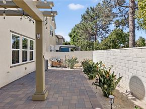 1030 Palmetto Way, Costa Mesa CA 92626