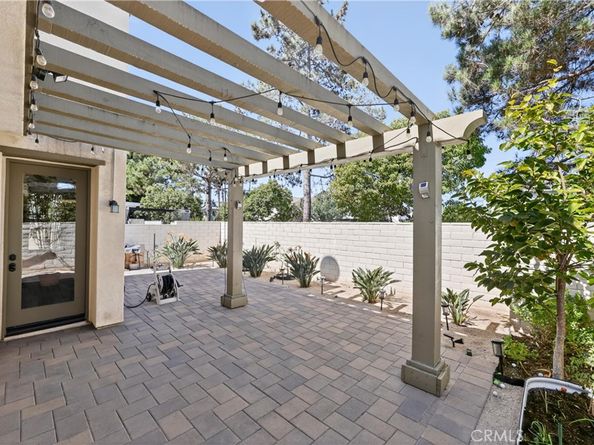 1030 Palmetto Way, Costa Mesa CA 92626