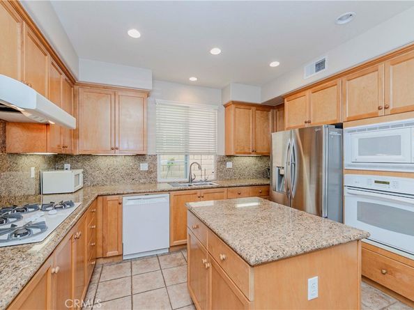 67 Canopy, Irvine CA 92603