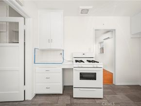 5430 Scrivener Street, Long Beach CA 90808