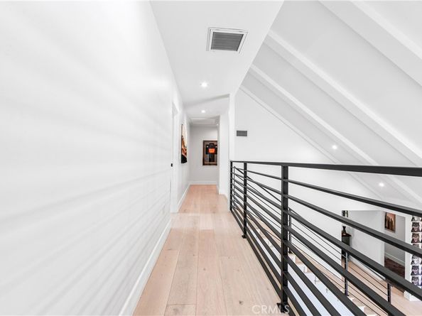 1729 Bayou Way, Seal Beach CA 90740