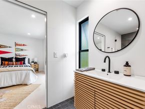 1729 Bayou Way, Seal Beach CA 90740