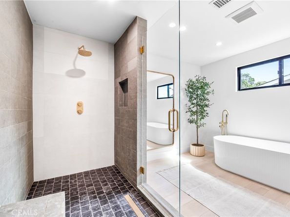 1729 Bayou Way, Seal Beach CA 90740