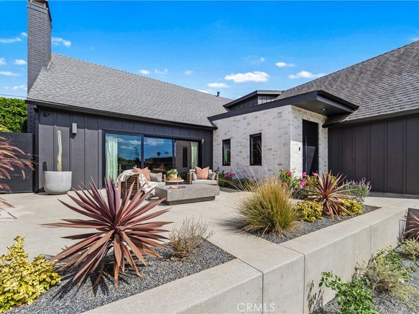 1729 Bayou Way, Seal Beach CA 90740