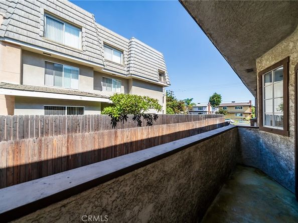 123 N Alhambra Avenue D, Monterey Park CA 91755