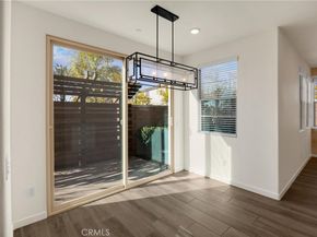 2323 Apple, Upland CA 91786