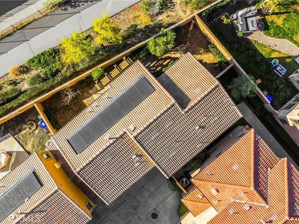 2323 Apple, Upland CA 91786