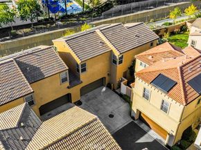 2323 Apple, Upland CA 91786