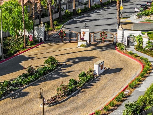 2323 Apple, Upland CA 91786